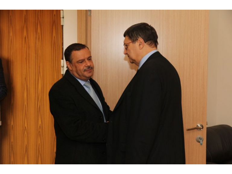 Registre de condoléances suite au décès tragique de l’Ambassadeur de Russie en Turquie M. Andreï KARLOV Registre de condoléances suite au décès tragique de l’Ambassadeur de Russie en Turquie M. Andreï KARLOV