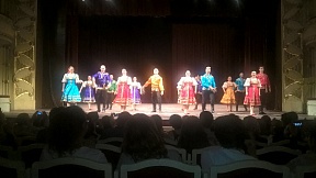 L’ensemble russe “Razdolyé” a donné un concert au Théâtre Municipal de la ville de Tunis