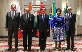 Sur la participation du Ministre russe des Affaires étrangères Sergueï Lavrov à la réunion des ministres des Affaires étrangères des pays du groupe des Brics